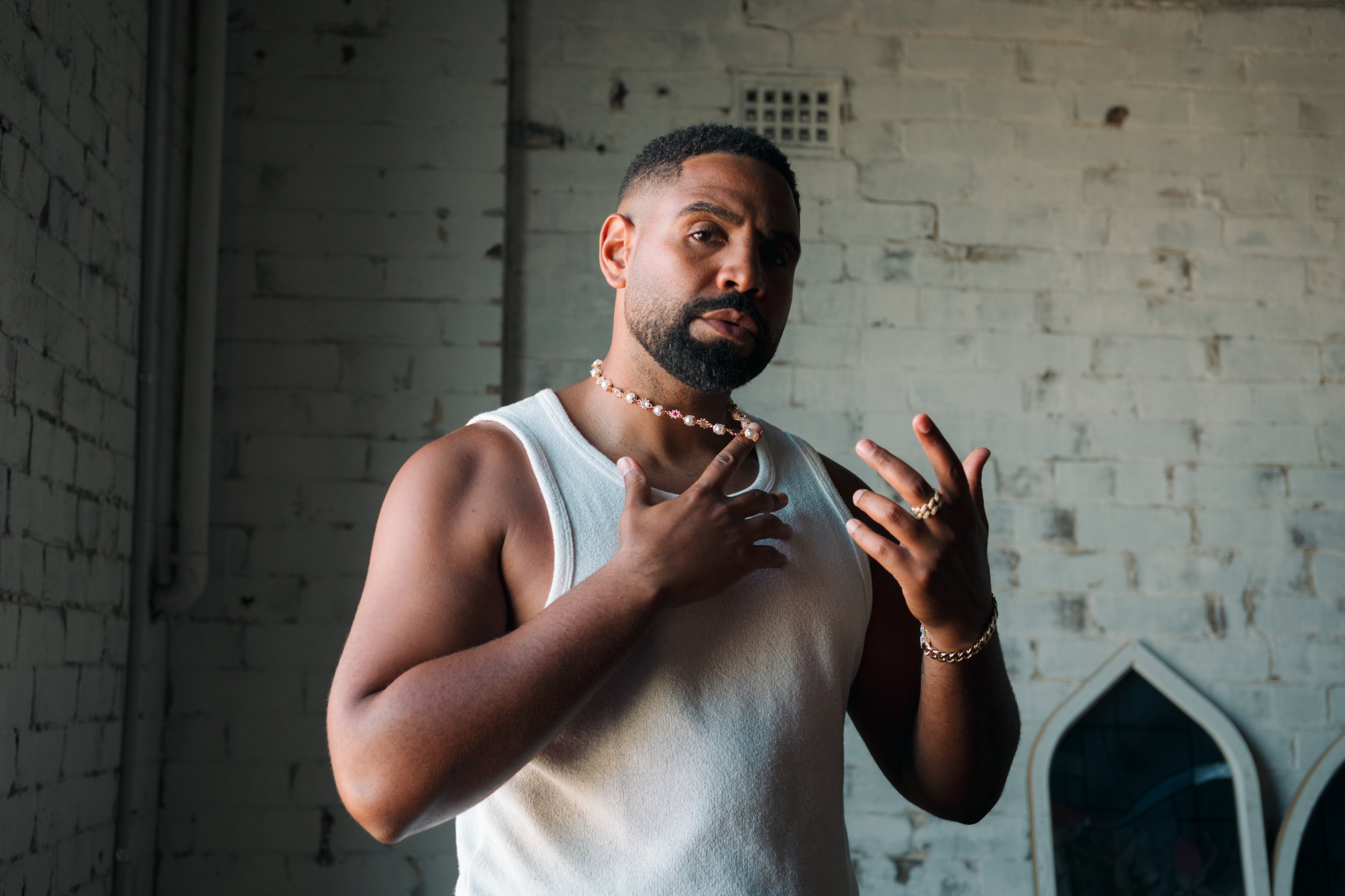 Sydney Assemblages - Typeface Design